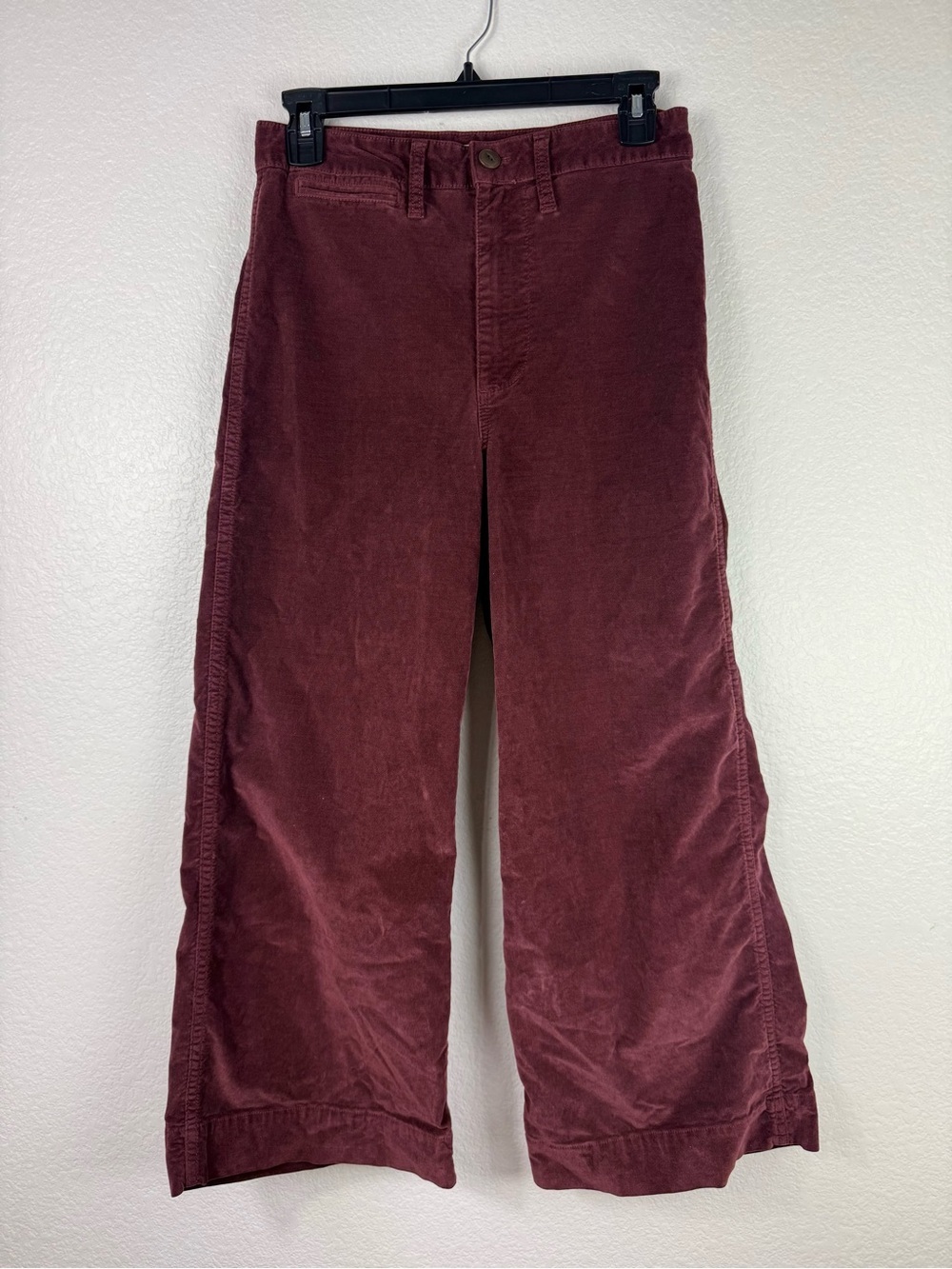 Madewell Wide-Leg Corduroy Pants in Burgundy size 26